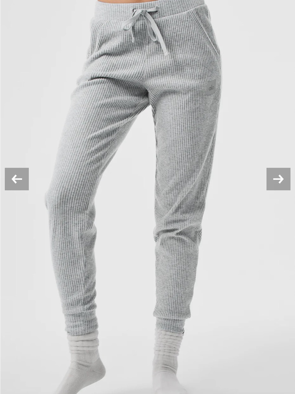 Alo Muse Sweatpants in Light Gray